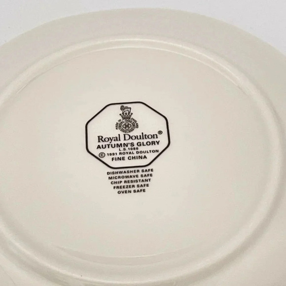 Royal Doulton Autumn Glory Side Plates 6 in Box of 2 Fine China 1995 Vin… - Picture 7 of 7